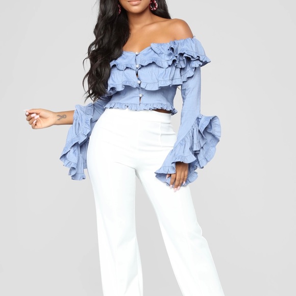 ‼️SOLD‼️BNWT off shoulder fashionova ruffle top - Picture 2 of 5